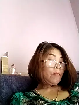 Baby-tits2024 online show from 12/10/24, 08:08