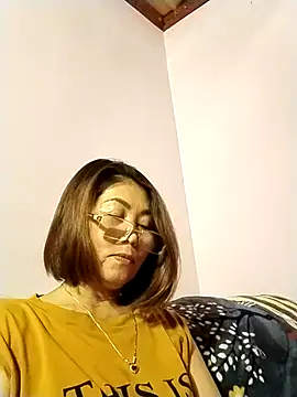 Baby-tits2024 online show from 12/19/24, 03:41