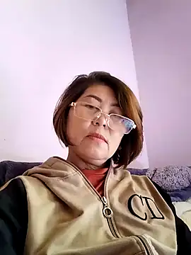 Baby-tits2024 online show from 12/21/24, 05:25