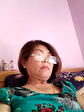 Baby-tits2024 online show from 12/30/24, 06:31