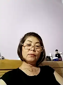 Baby-tits2024 online show from 01/26/25, 03:36