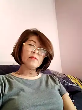Baby-tits2024 online show from 01/30/25, 04:06