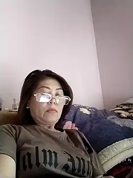 Baby-tits2024 online show from 02/20/25, 06:06
