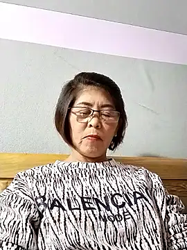 Baby-tits2024 online show from 09/13/25, 01:55