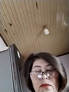 Baby-tits2024 online show from 09/16/25, 03:29