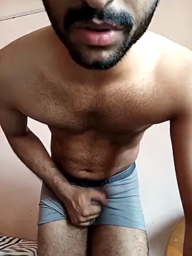 Vignesh3246 online show from 09/09/25, 06:57