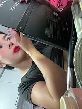 EymiCuper online show from 12/07/24, 12:13