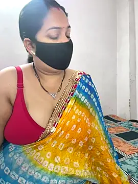 Snapshot of vinky05 chatting on 09/20/25, 03:29 vinky05 online show from 09/20/25, 03:29