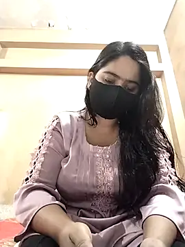 Magical Girl- online show from 11/27/25, 03:30