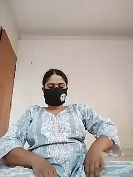 Magical Girl- online show from 07/19/26, 05:44