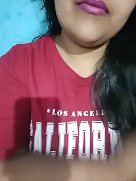 Love-Veronica online show from 05/21/26, 06:04
