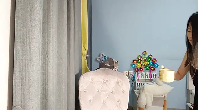 Lena-yyds online show from 02/27/25, 01:38