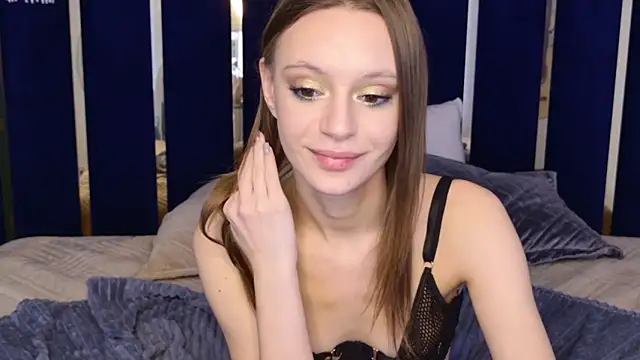 Snapshot of RebeccaMartons chatting on 01/28/25, 12:05 RebeccaMartons online show from 01/28/25, 12:05