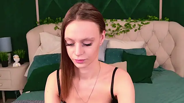 Snapshot of RebeccaMartons chatting on 03/17/25, 03:14 RebeccaMartons online show from 03/17/25, 03:14