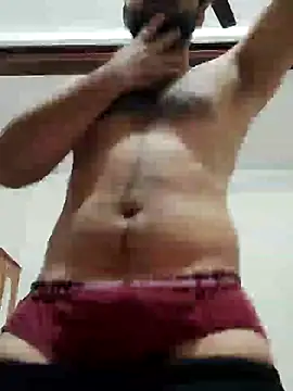 smartboy010101 online show from 12/08/24, 01:03