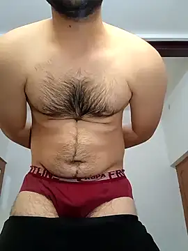 smartboy010101 online show from 12/18/24, 03:37