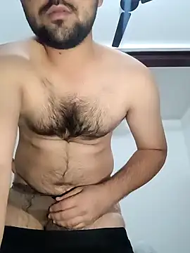 smartboy010101 online show from 12/23/24, 01:13