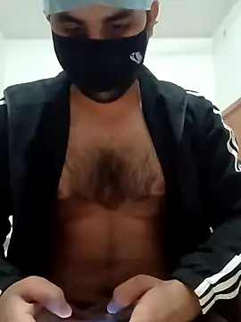 smartboy010101 online show from 02/01/25, 04:00