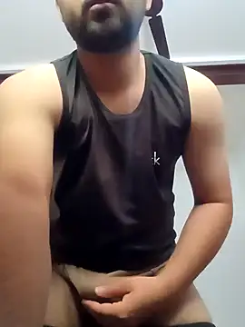 smartboy010101 online show from 02/22/25, 07:45