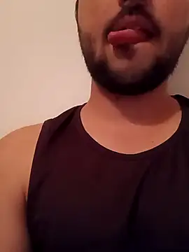 smartboy010101 online show from 09/30/25, 05:07