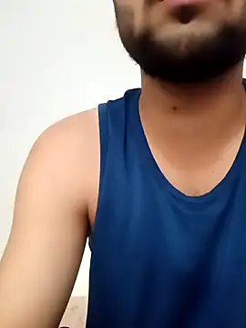 smartboy010101 online show from 10/03/25, 04:31