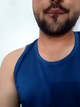 smartboy010101 online show from 10/30/25, 04:36