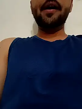 smartboy010101 online show from 10/31/25, 07:31