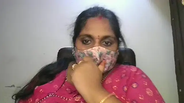 Sexy Radhikaa online show from 07/26/26, 05:48