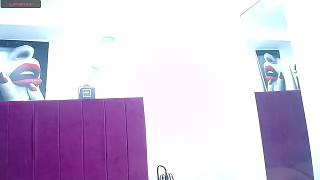 Kylee28 online show from 01/31/25, 08:12