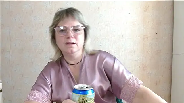 sweetsunset11 online show from 06/11/26, 03:21