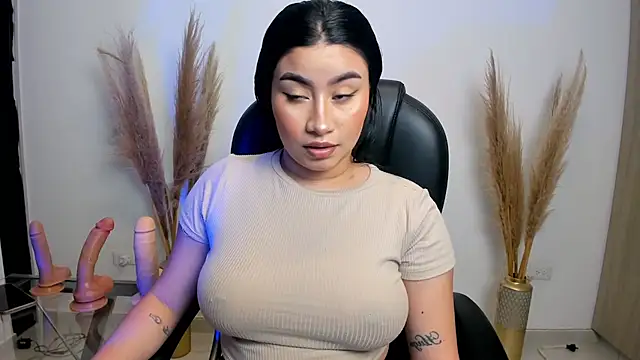 leylaclintonxx online show from 01/28/25, 06:38