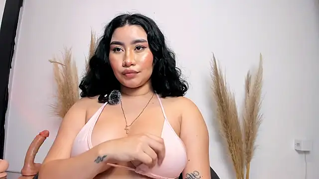 leylaclintonxx online show from 02/01/25, 08:18