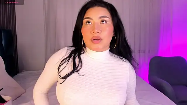 leylaclintonxx online show from 10/28/25, 07:05