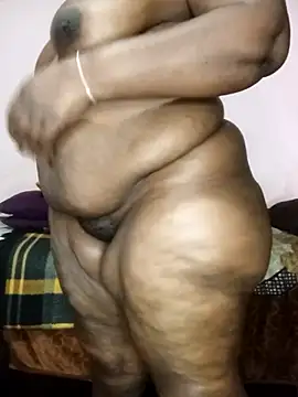 Snapshot of Sweetblackassxxx505 chatting on 04/22/26, 10:33 Sweetblackassxxx505 online show from 04/22/26, 10:33