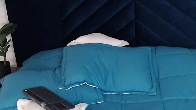 MattiDeLuca online show from 12/16/24, 08:48