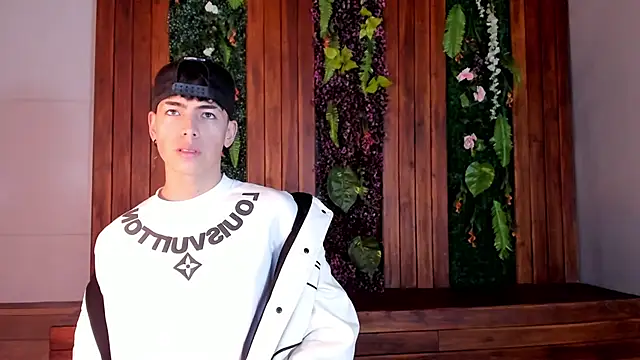 MattiDeLuca online show from 01/15/25, 11:32