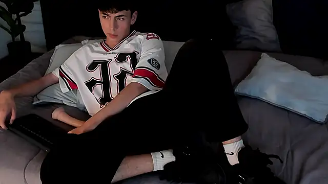 MattiDeLuca online show from 02/01/25, 01:23