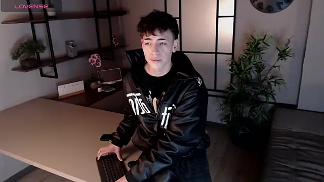 MattiDeLuca online show from 02/24/25, 11:43