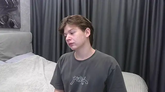 W N G S online show from 10/10/25, 06:51