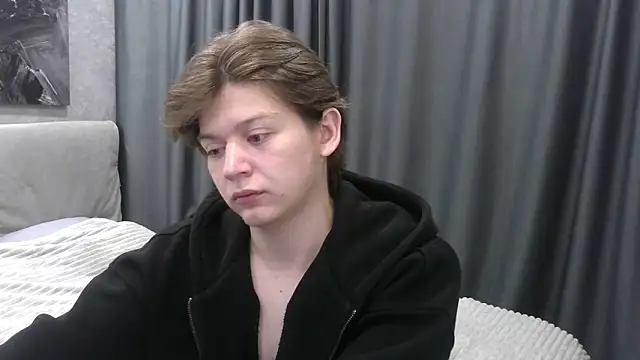 W N G S online show from 10/17/25, 10:34