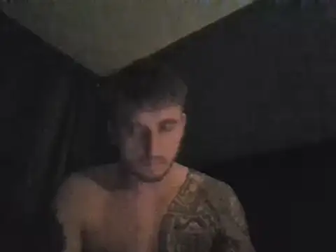 Snapshot of freddie90908 chatting on 12/16/24, 08:58 freddie90908 online show from 12/16/24, 08:58