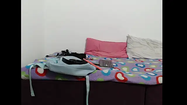Naugthydolls online show from 12/05/24, 10:23