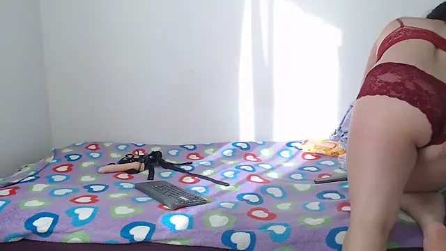 Naugthydolls online show from 01/25/25, 12:37