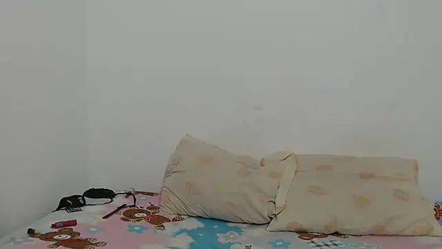 Naugthydolls online show from 03/14/25, 12:43
