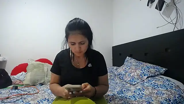 princehermosa44 online show from 06/06/26, 08:57