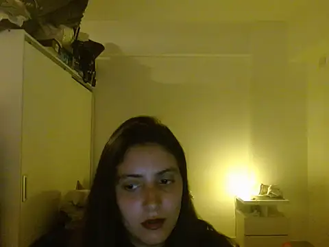 Snapshot of xBubblyBarbiexx chatting on 12/16/25, 03:22 xBubblyBarbiexx online show from 12/16/25, 03:22