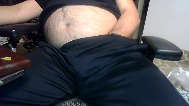 Snapshot of thickdaddy59 chatting on 02/03/25, 03:53 thickdaddy59 online show from 02/03/25, 03:53
