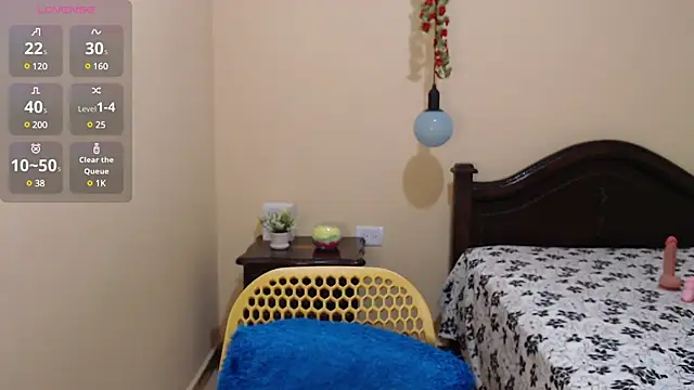 sara florez1 online show from 01/10/25, 11:11