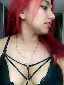 Snapshot of Naomy_veracruz_ chatting on 01/08/25, 01:31 Naomy veracruz  online show from 01/08/25, 01:31