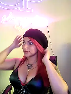 Snapshot of Naomy_veracruz_ chatting on 02/24/25, 07:30 Naomy veracruz  online show from 02/24/25, 07:30
